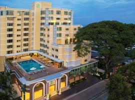 The Raintree Hotel Chiang Mai，位于清迈Chiang Mai Chamber of Commerce附近的酒店