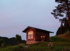 HAKU 100-year-old Quaint Japanese Style Villa，位于高山的酒店