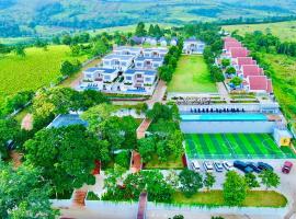 Pidoma Resort，位于森莫诺隆的度假村