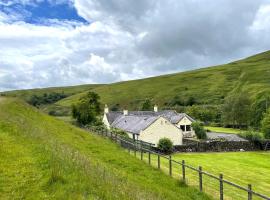 Pass the Keys Beautiful Scottish Cottage in Outstanding Location，位于Sanquhar的度假屋