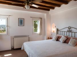 Villa Abella Paraga Mykonos, Traditional with amazing sea view, up to 6 people，位于天堂海滩的度假屋