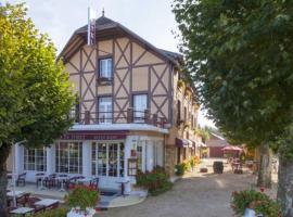 Le Chalet de la Foret Logis Hôtel 3 étoiles et restaurant，位于维耶尔宗的酒店