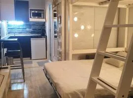 Mini house LOFT 25m2 in Barcelona