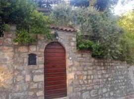 Sea-side Old Stone Villa with a private Garden