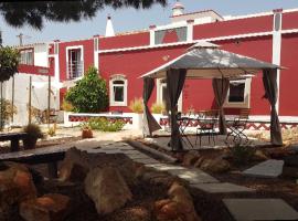 Guest House Almeixar，位于阿尔曼萨Karting Almancil附近的酒店