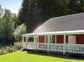 6 person holiday home in TORSBY-By Traum，位于欧弗拜恩的酒店