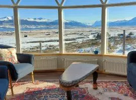 Dome with Stunning Glacier & Mountain Views