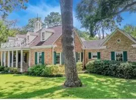 Creekside Estate Stays and Events