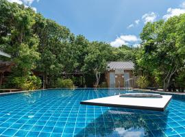 Muntra Garden Resort，位于梭桃邑的酒店