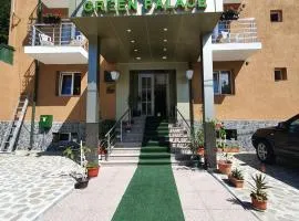 绿色宫殿酒店