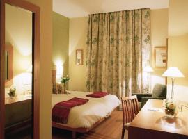 Hotel Miraflores，位于米拉弗洛迪拉希的酒店