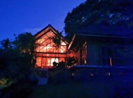 Camiguin Volcano Houses-Panoramic House，位于曼巴豪的酒店