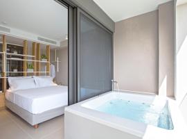 Noemie Luxury Suites，位于干尼亚的公寓式酒店