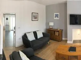 CAERNARFON Quality Townhouse