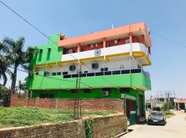 SPOT ON 91052 Shiva Guest House，位于Siyāna的酒店