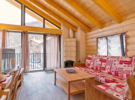 Maison de 3 chambres avec balcon amenage et wifi a Courchevel a 1 km des pistes，位于谷雪维尔的酒店