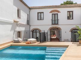 Líbere Córdoba Patio Santa Marta，位于科尔多瓦的酒店