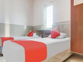 OYO 91316 Hh Guest House Makassar，位于马卡萨的酒店