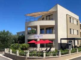 Apartments Elena，位于普利拉卡的酒店