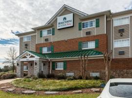 HomeTowne Studios & Suites by Red Roof Charlotte - Concord，位于康克德区域机场 - USA附近的酒店