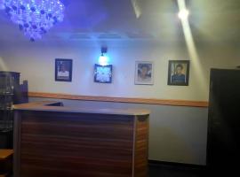 R&B Hotel and Suite，位于Ilesa的酒店