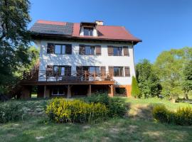 Bieszczady Guest House，位于恰尔纳的酒店