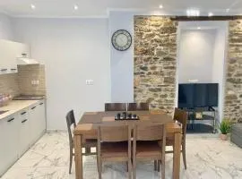 Suli Apartments