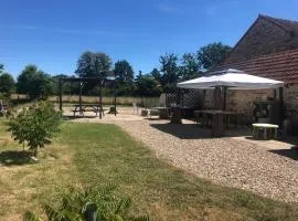 Private Lake - Pool - Tour de France Route