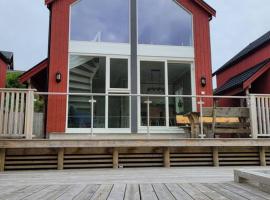 Waterfront Suite l Ballstad l Lofoten l Norway，位于巴尔斯塔的酒店