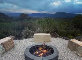 Hartley Valley Views
