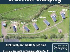 Braeview Glamping，位于艾茅斯的农家乐