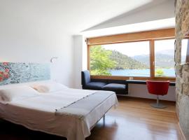 阿瓜旅馆，位于厄尔巴拉克的酒店