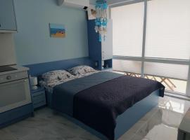 Апартамент Blue apartment, гр. Китен，位于希典的海滩短租房