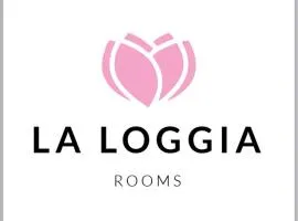 La loggia rooms