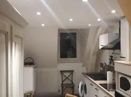 Beau studio au calme proche de la cathédrale