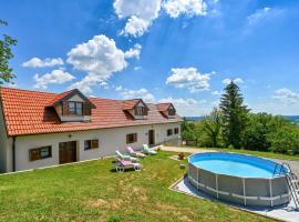 Beautiful Home In Breznicki Hum With Kitchen，位于Donje Makojišće的别墅