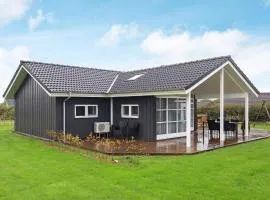 8 person holiday home in Lemvig