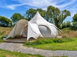 Finest Retreats - Beech Lotus Belle Tent