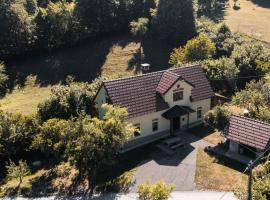 Country House Sveta Ana，位于Stari Trg pri Ložu的度假屋