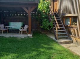 Šumavský domek v Záhoří，位于Bošice的酒店