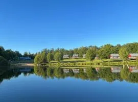 Chalet sur bord de l'eau