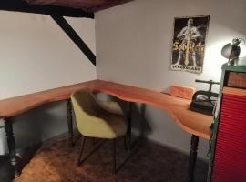 Art Apartament Puszczykowo，位于普什奇科沃的酒店