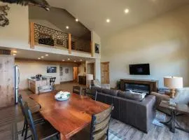 Townhome next to Clubhouse in Exclusive Eagle Bend - The Glacier