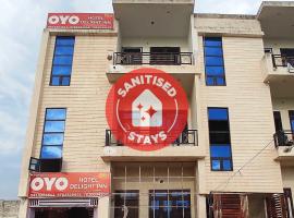 OYO 91571 Hotel Delight Inn，位于Manoharpur的酒店