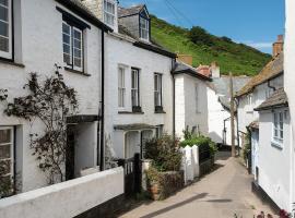 Brakestone Cottage in the heart of Port Isaac，位于以撒港的海滩酒店