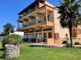 Villa Helios，位于斯塔夫罗斯的酒店