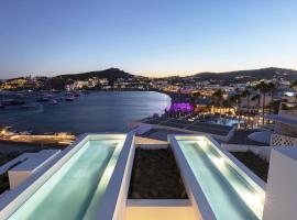 CUBIC Mykonos Seafront Design Suites，位于奥诺斯的Spa酒店