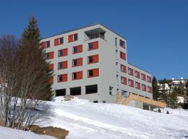 Valbella-Lenzerheide Youth Hostel，位于伦策海德的酒店