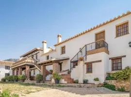 1 Bedroom Nice Apartment In Mondron