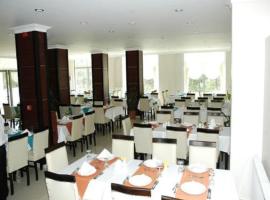 Club Adas Hotel，位于穆拉的酒店